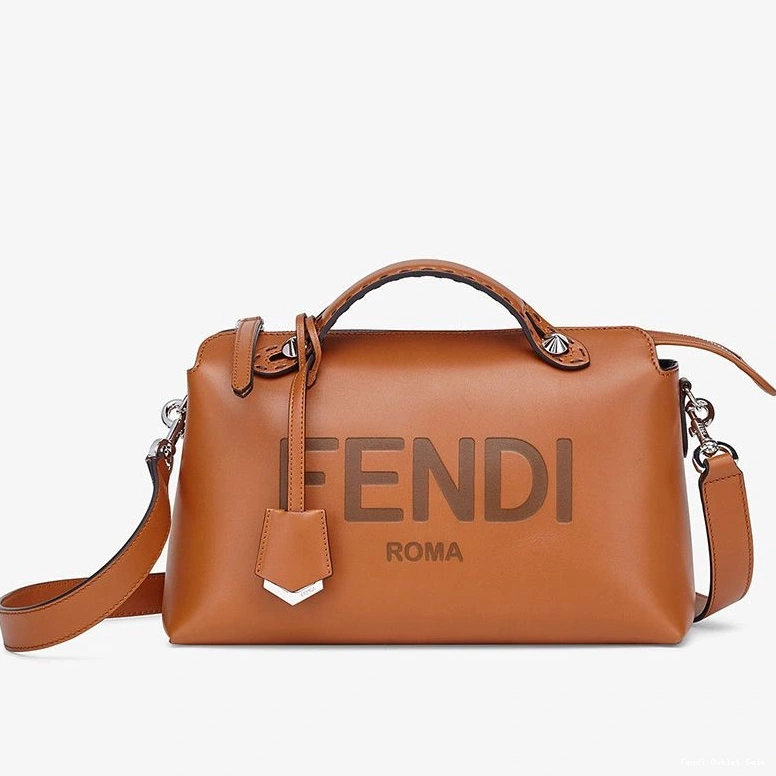 Affordable Logo In Way By Medium ROMA Leather Brown Fendi Calf The Bag Boston 0723